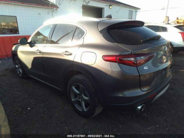 Photo 2 VIN: ZASPAKAN0M7D01230 - ALFA-ROMEO STELVIO 