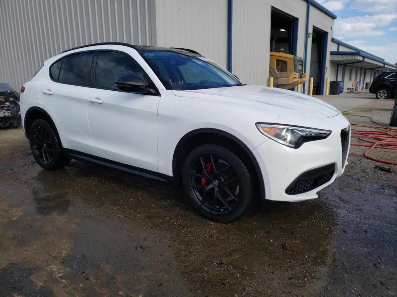 Photo 3 VIN: ZASPAKAN2K7C49192 - ALFA-ROMEO STELVIO 