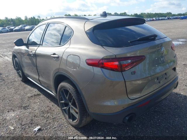 Photo 2 VIN: ZASPAKAN4K7C44818 - ALFA ROMEO STELVIO 