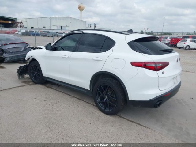 Photo 2 VIN: ZASPAKAN4K7C56192 - ALFA ROMEO STELVIO 