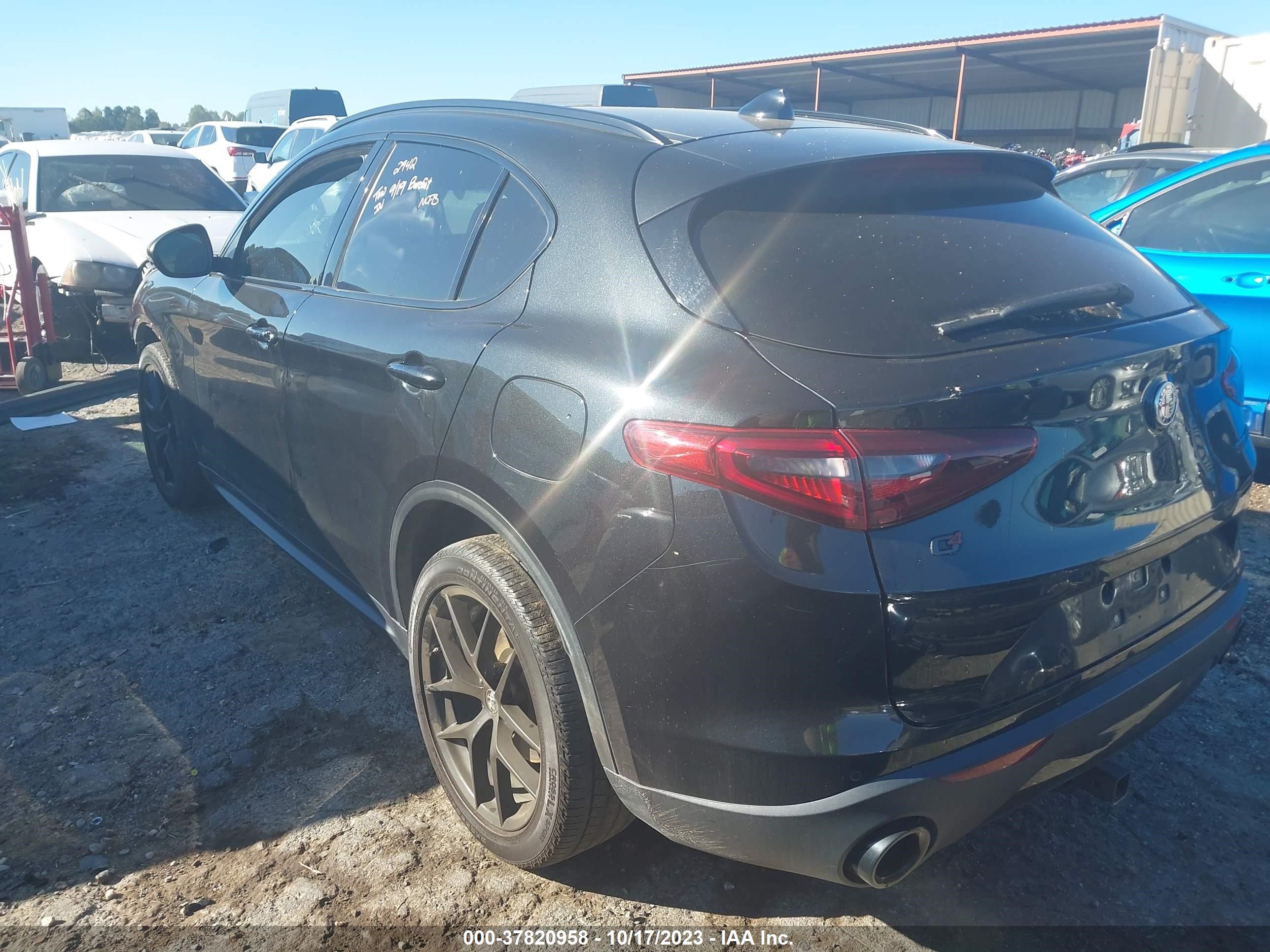 Photo 13 VIN: ZASPAKAN5K7C52040 - ALFA-ROMEO STELVIO 