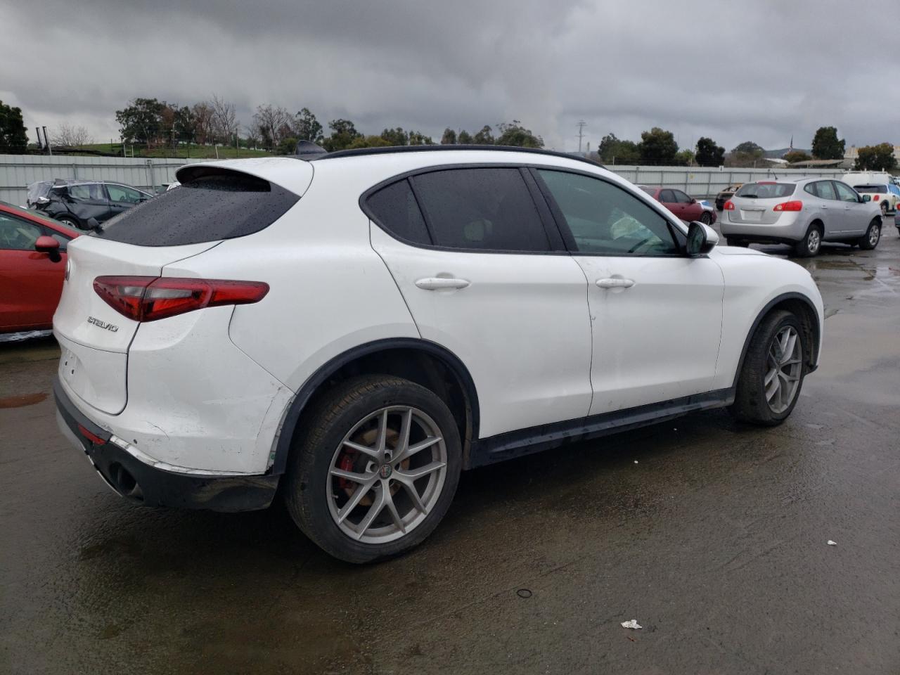 Photo 2 VIN: ZASPAKAN6K7C32105 - ALFA ROMEO STELVIO 