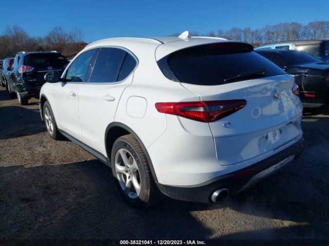 Photo 2 VIN: ZASPAKAN6K7C73737 - ALFA-ROMEO STELVIO 