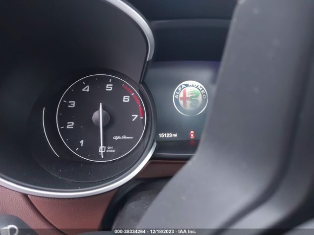 Photo 6 VIN: ZASPAKAN7M7D17800 - ALFA ROMEO STELVIO 