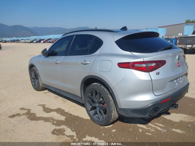 Photo 2 VIN: ZASPAKAN9K7C59766 - ALFA-ROMEO STELVIO 