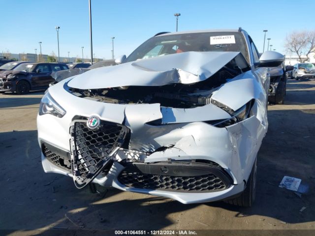 Photo 5 VIN: ZASPAKAN9N7D38410 - ALFA ROMEO STELVIO 