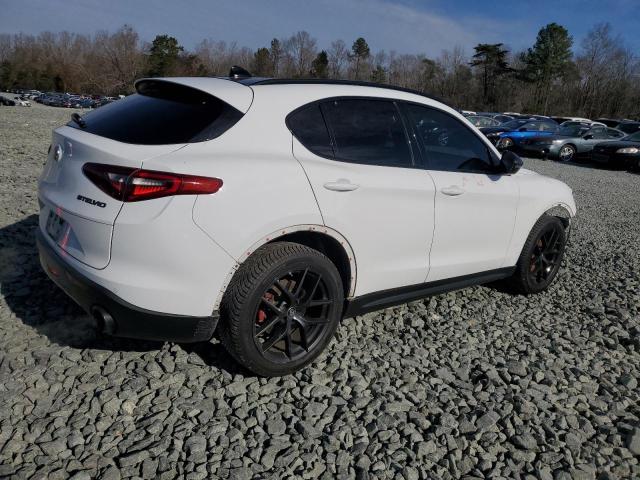 Photo 2 VIN: ZASPAKANXK7C40255 - ALFA ROMEO STELVIO 