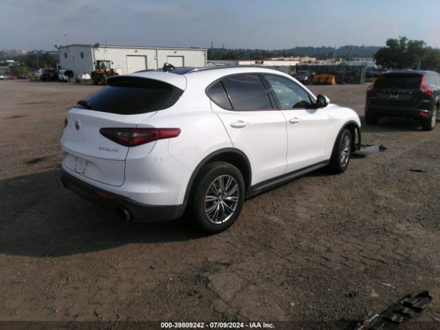 Photo 3 VIN: ZASPAKANXP7D55767 - ALFA ROMEO STELVIO 