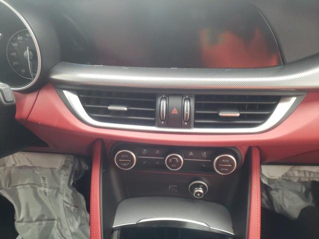 Photo 8 VIN: ZASPAKBN0L7C86242 - ALFA-ROMEO STELVIO TI 