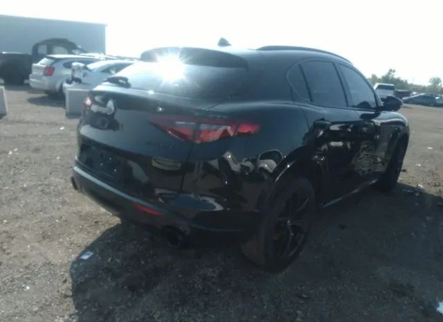 Photo 3 VIN: ZASPAKBN0L7C98682 - ALFA-ROMEO STELVIO 