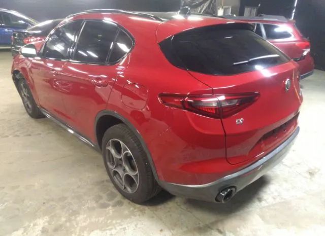 Photo 2 VIN: ZASPAKBN0N7D37788 - ALFA-ROMEO STELVIO 