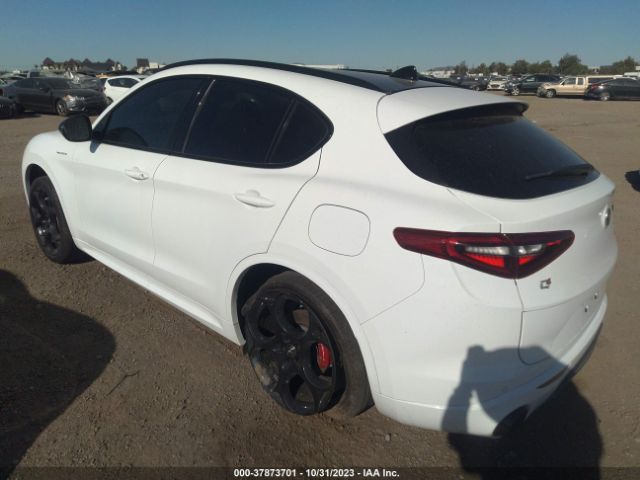 Photo 2 VIN: ZASPAKBN0N7D38780 - ALFA-ROMEO STELVIO 