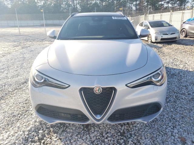 Photo 4 VIN: ZASPAKBN0N7D38987 - ALFA ROMEO STELVIO TI 