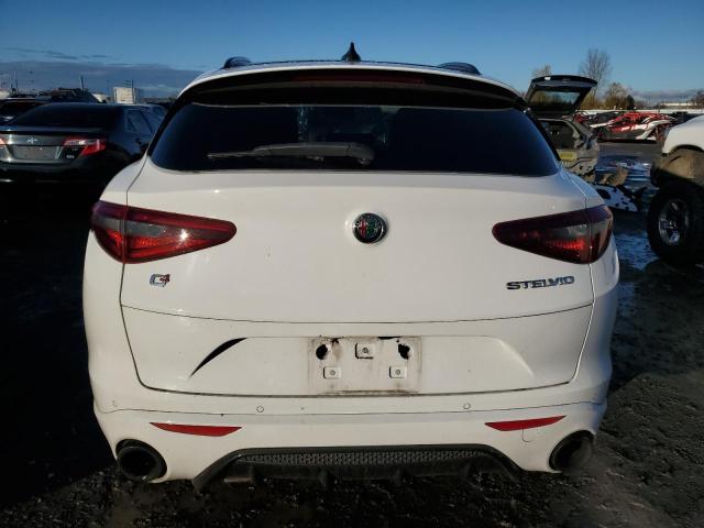 Photo 5 VIN: ZASPAKBN0N7D39394 - ALFA ROMEO STELVIO TI 