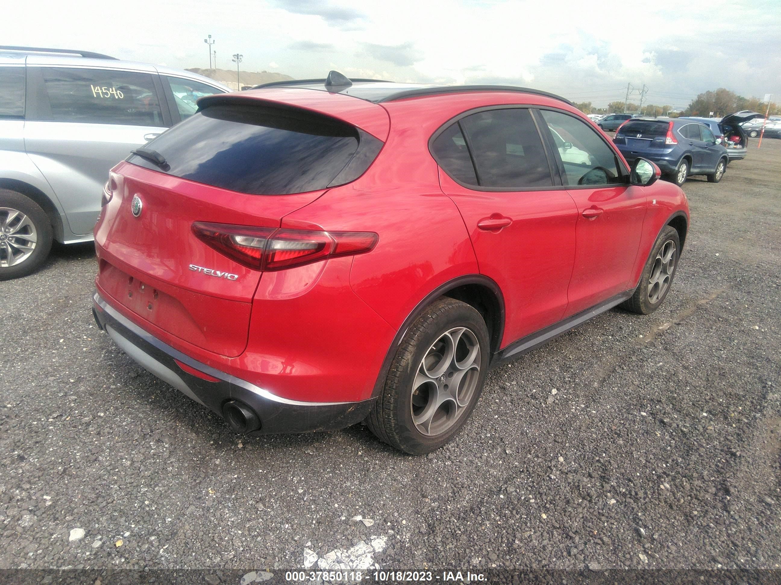 Photo 3 VIN: ZASPAKBN1N7D28288 - ALFA-ROMEO STELVIO 