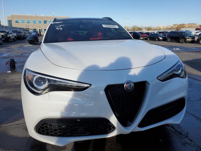 Photo 4 VIN: ZASPAKBN1P7D57955 - ALFA-ROMEO STELVIO 