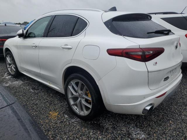 Photo 1 VIN: ZASPAKBN2L7C95427 - ALFA-ROMEO STELVIO TI 
