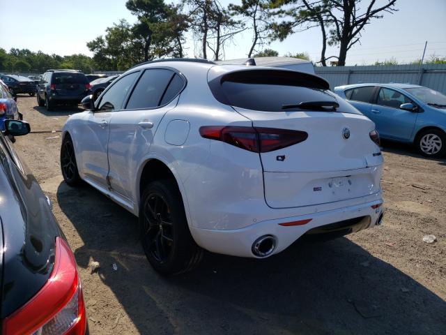 Photo 2 VIN: ZASPAKBN2M7D12342 - ALFA ROMEO STELVIO TI 