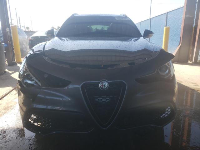 Photo 4 VIN: ZASPAKBN2M7D15208 - ALFA ROMEO STELVIO TI 