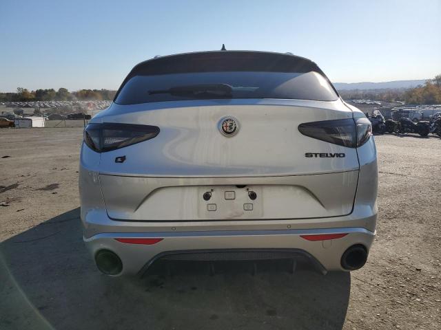 Photo 5 VIN: ZASPAKBN2M7D18027 - ALFA ROMEO STELVIO TI 