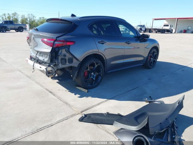 Photo 3 VIN: ZASPAKBN2N7D25951 - ALFA ROMEO STELVIO 