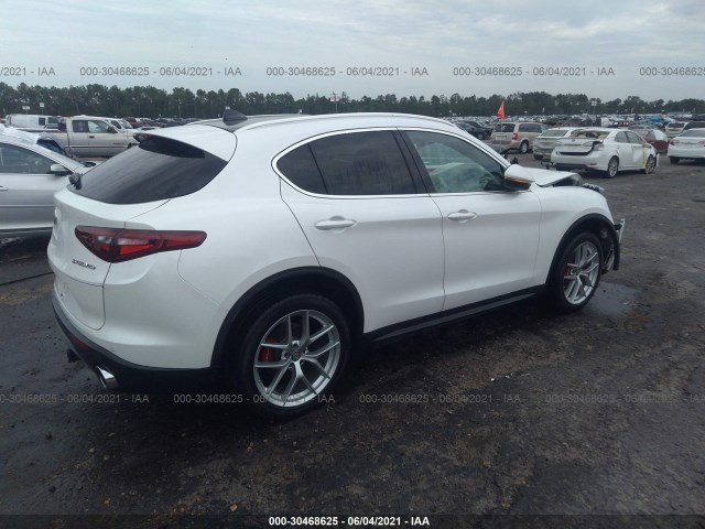 Photo 3 VIN: ZASPAKBN3K7C30195 - ALFA ROMEO STELVIO 