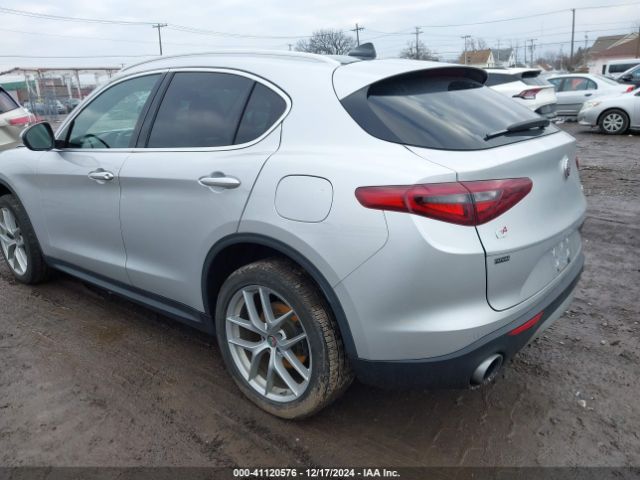 Photo 2 VIN: ZASPAKBN3K7C39737 - ALFA ROMEO STELVIO 