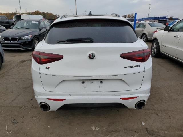 Photo 5 VIN: ZASPAKBN3M7D18313 - ALFA ROMEO STELVIO TI 