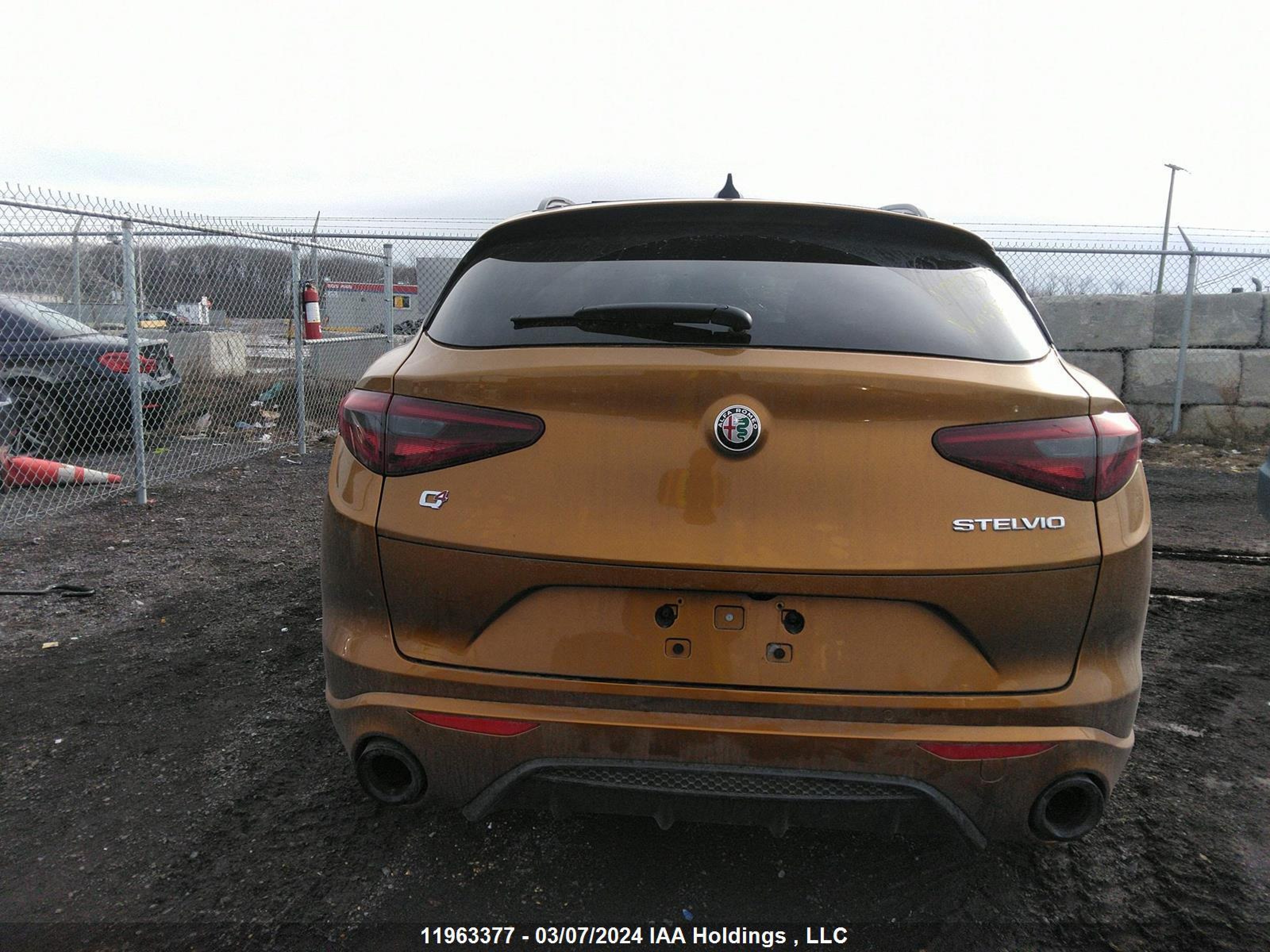 Photo 16 VIN: ZASPAKBN3P7D56435 - ALFA-ROMEO STELVIO 