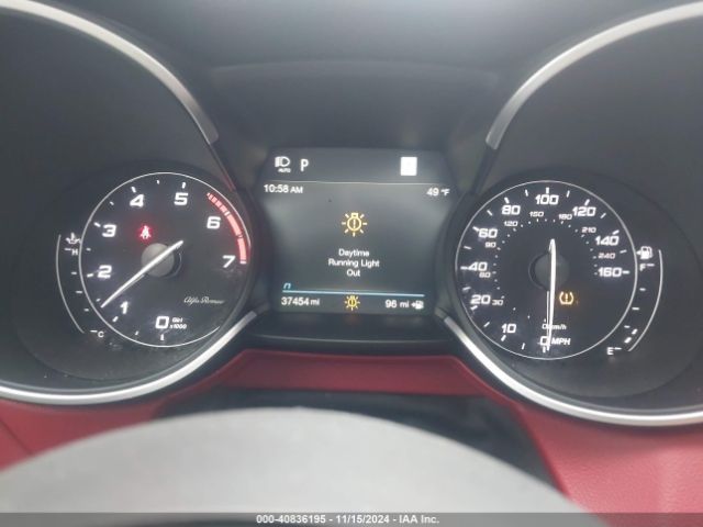 Photo 6 VIN: ZASPAKBN4M7D15243 - ALFA ROMEO STELVIO 