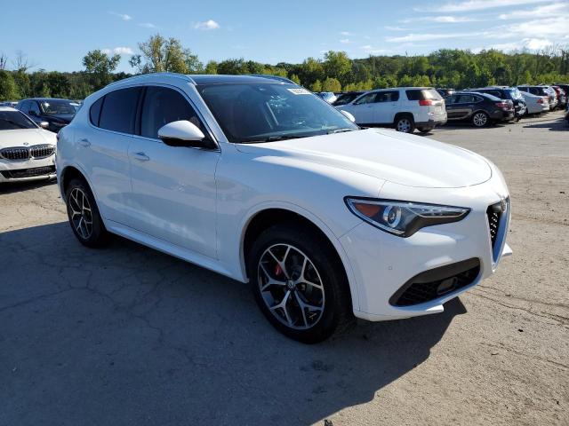 Photo 3 VIN: ZASPAKBN4M7D20541 - ALFA ROMEO STELVIO TI 