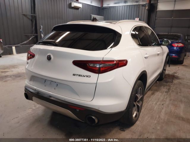 Photo 3 VIN: ZASPAKBN5K7C50061 - ALFA-ROMEO STELVIO 