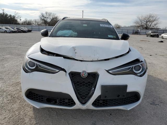 Photo 4 VIN: ZASPAKBN5N7D30755 - ALFA-ROMEO STELVIO TI 