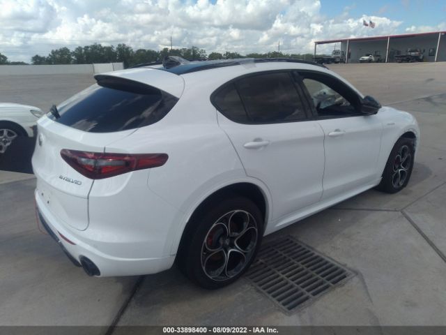 Photo 3 VIN: ZASPAKBN5N7D45885 - ALFA-ROMEO STELVIO 