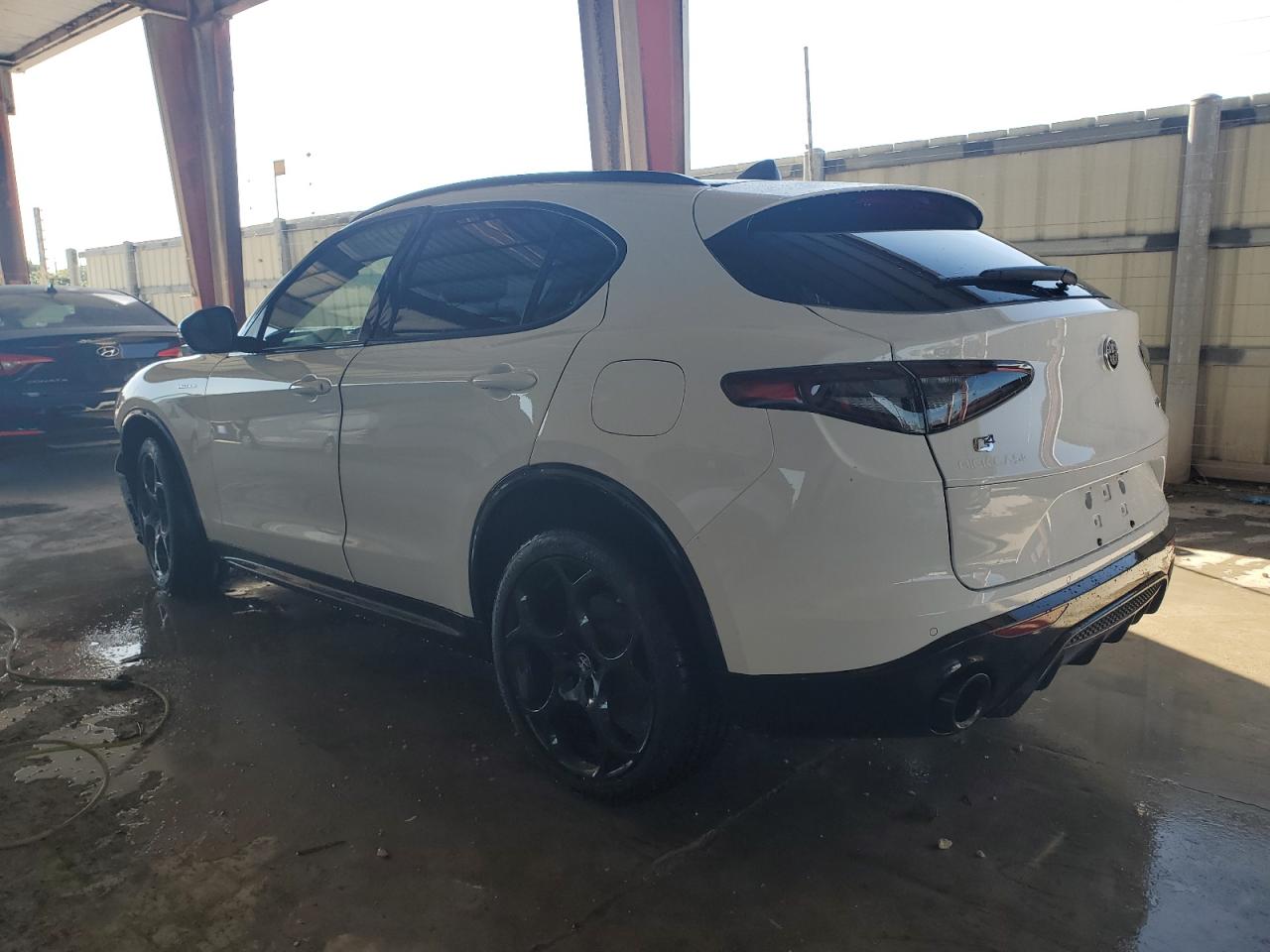 Photo 1 VIN: ZASPAKBN5R7D75006 - ALFA-ROMEO STELVIO 