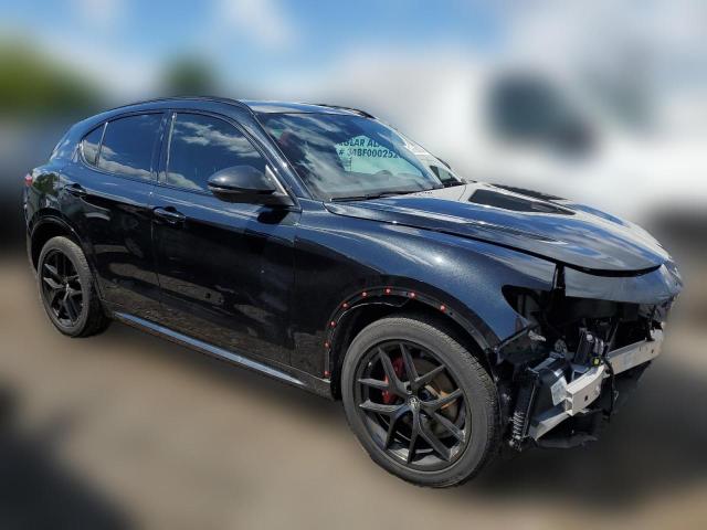 Photo 3 VIN: ZASPAKBN6L7C87413 - ALFA-ROMEO STELVIO 
