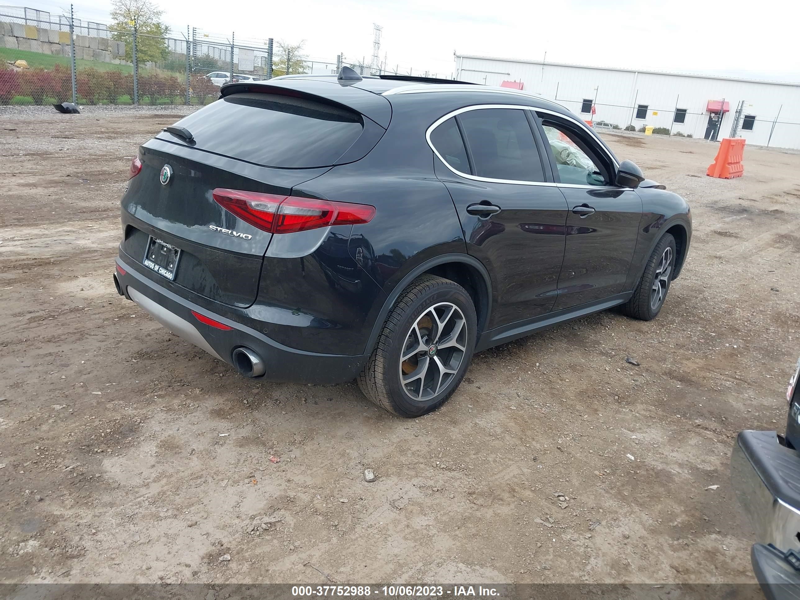 Photo 3 VIN: ZASPAKBN7K7C51633 - ALFA-ROMEO STELVIO 