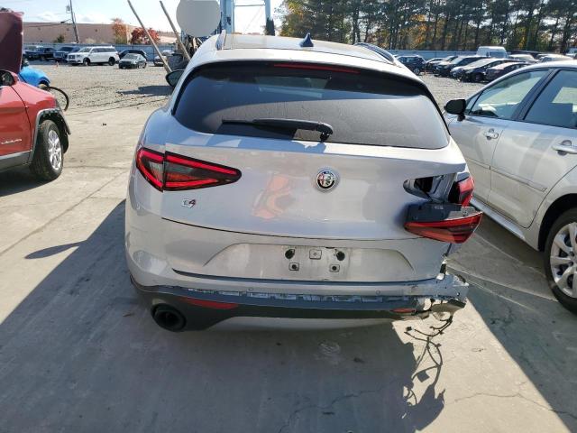 Photo 5 VIN: ZASPAKBN7N7D29512 - ALFA ROMEO STELVIO TI 