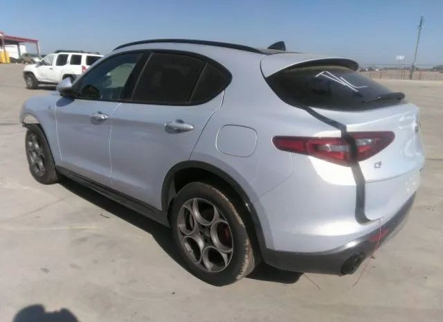 Photo 2 VIN: ZASPAKBN7N7D46990 - ALFA-ROMEO STELVIO 