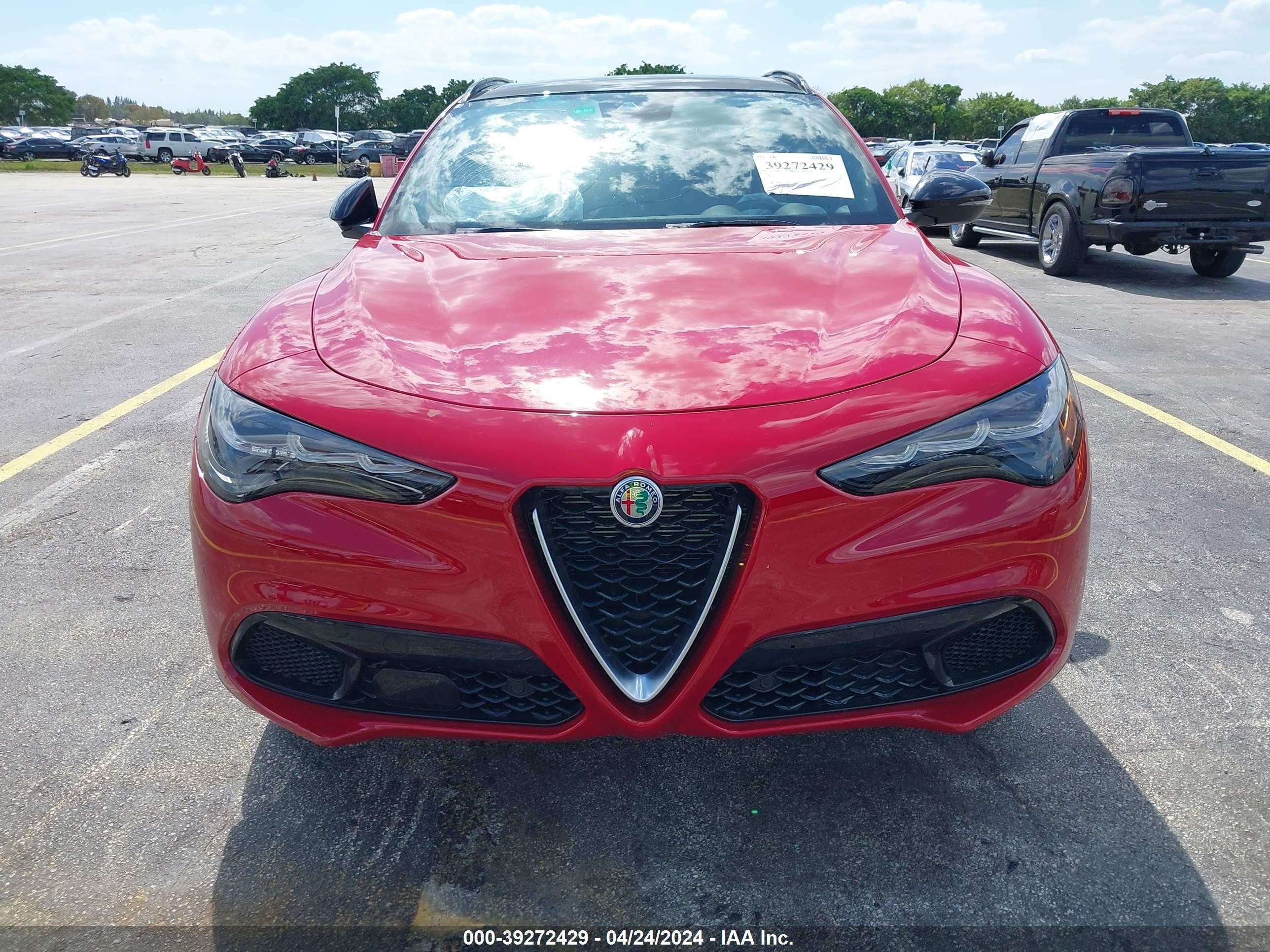 Photo 12 VIN: ZASPAKBN7R7D70650 - ALFA-ROMEO STELVIO 