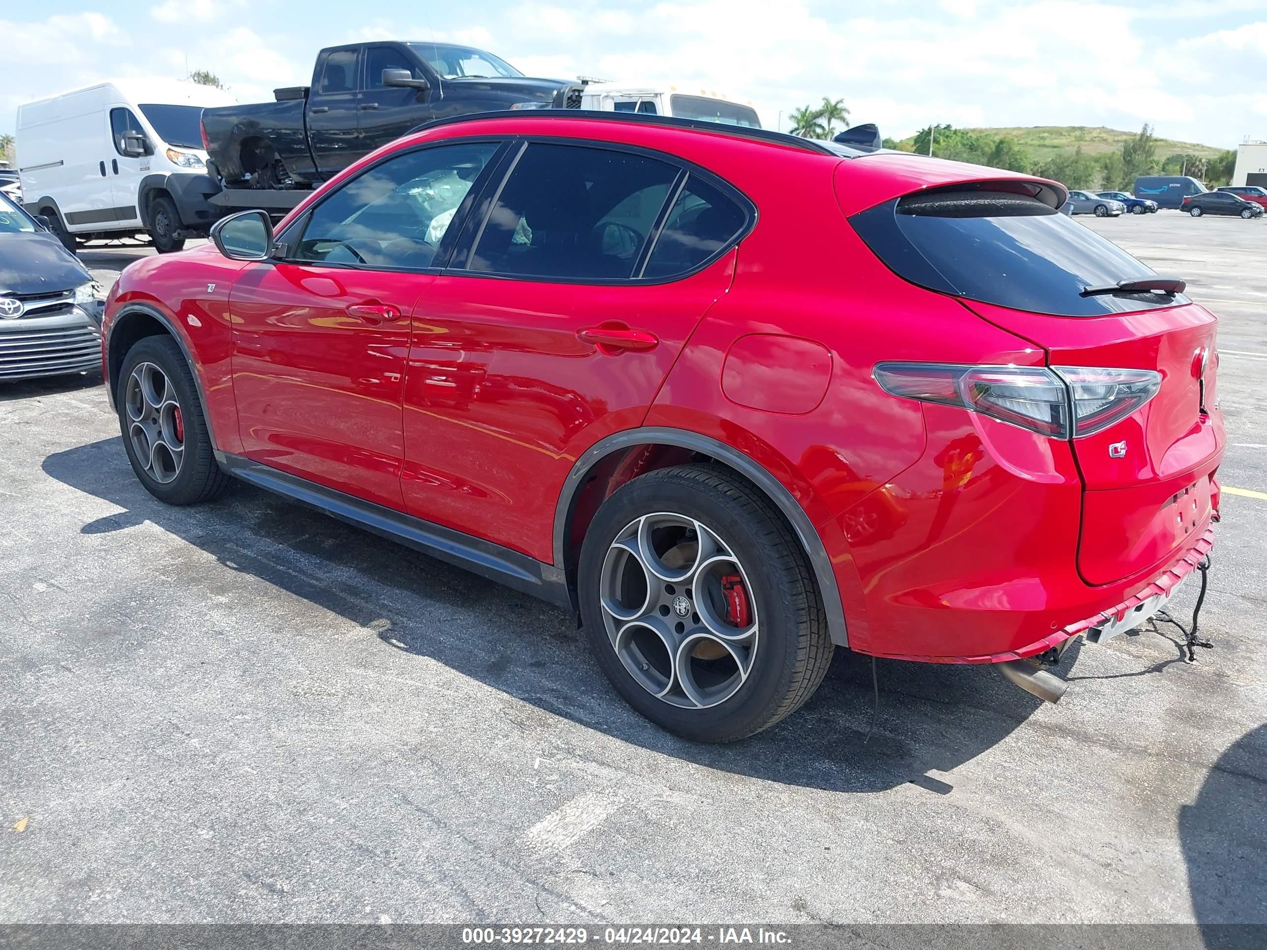 Photo 2 VIN: ZASPAKBN7R7D70650 - ALFA-ROMEO STELVIO 