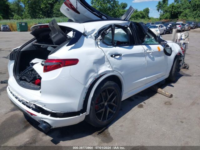 Photo 3 VIN: ZASPAKBN8L7C99000 - ALFA-ROMEO STELVIO 