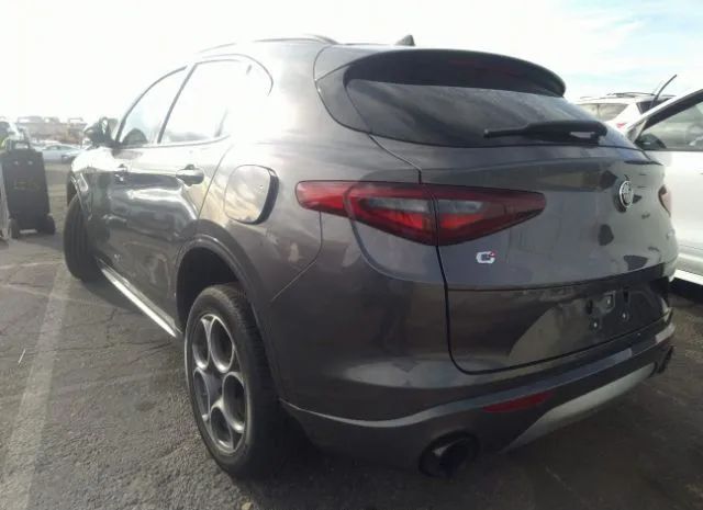 Photo 2 VIN: ZASPAKBN9N7D41743 - ALFA-ROMEO STELVIO 