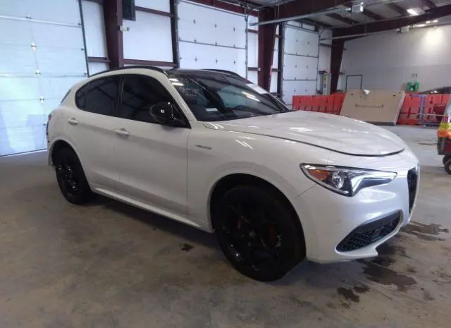 Photo 0 VIN: ZASPAKBN9N7D47834 - ALFA ROMEO STELVIO 