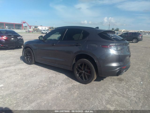 Photo 2 VIN: ZASPAKBNXM7D14212 - ALFA-ROMEO STELVIO 