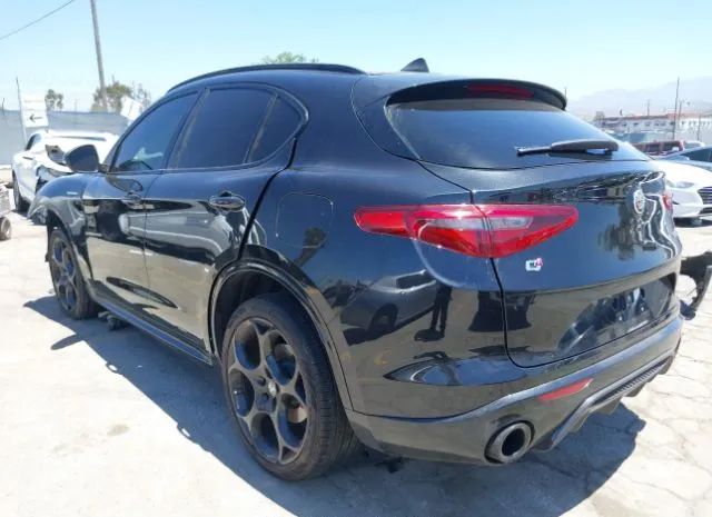 Photo 2 VIN: ZASPAKBNXN7D24546 - ALFA-ROMEO STELVIO 