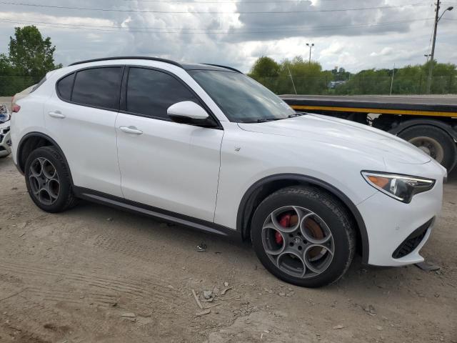 Photo 3 VIN: ZASPAKBNXN7D38334 - ALFA ROMEO STELVIO TI 