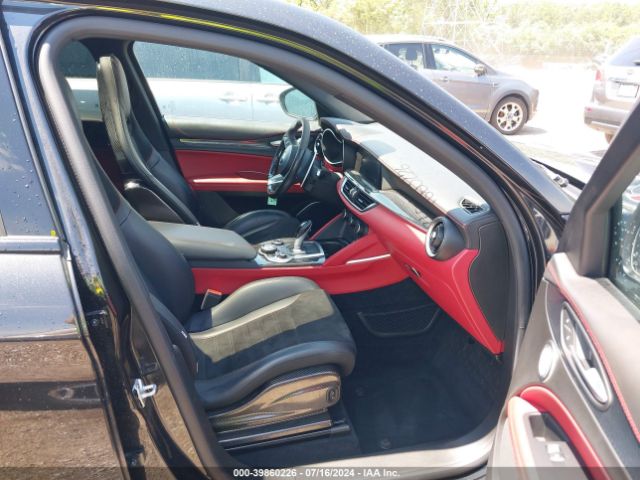 Photo 4 VIN: ZASPAKEV3K7C31391 - ALFA-ROMEO STELVIO 