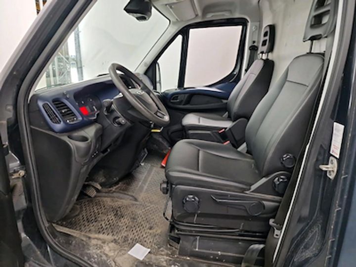 Photo 4 VIN: ZCFCC35A005252463 - IVECO DAILY 35S FOURGON MWB HR DSL - 2014 