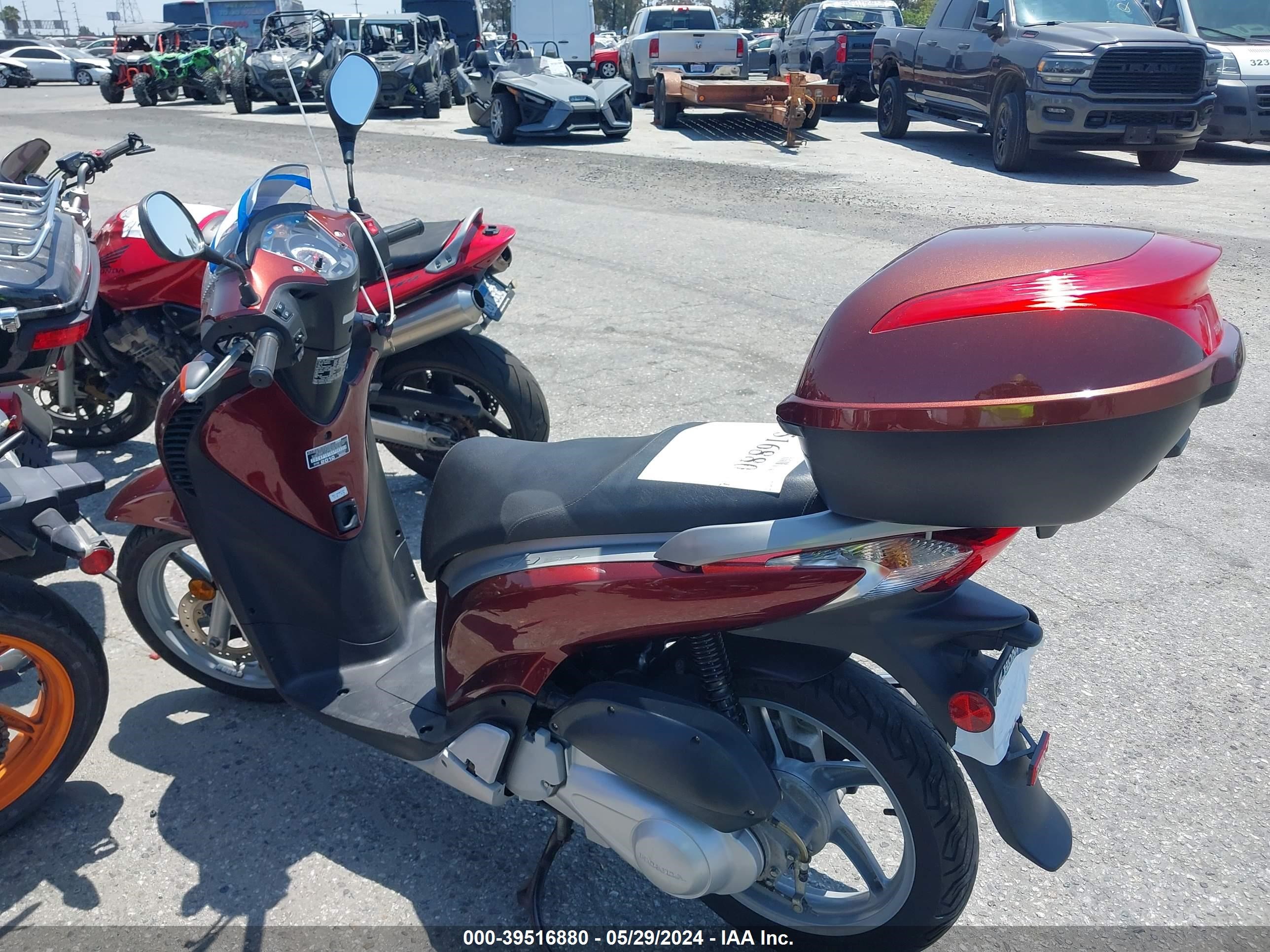 Photo 12 VIN: ZDCKF1018AF003208 - HONDA NULL 